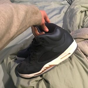 Air Jordan 5 bronze
